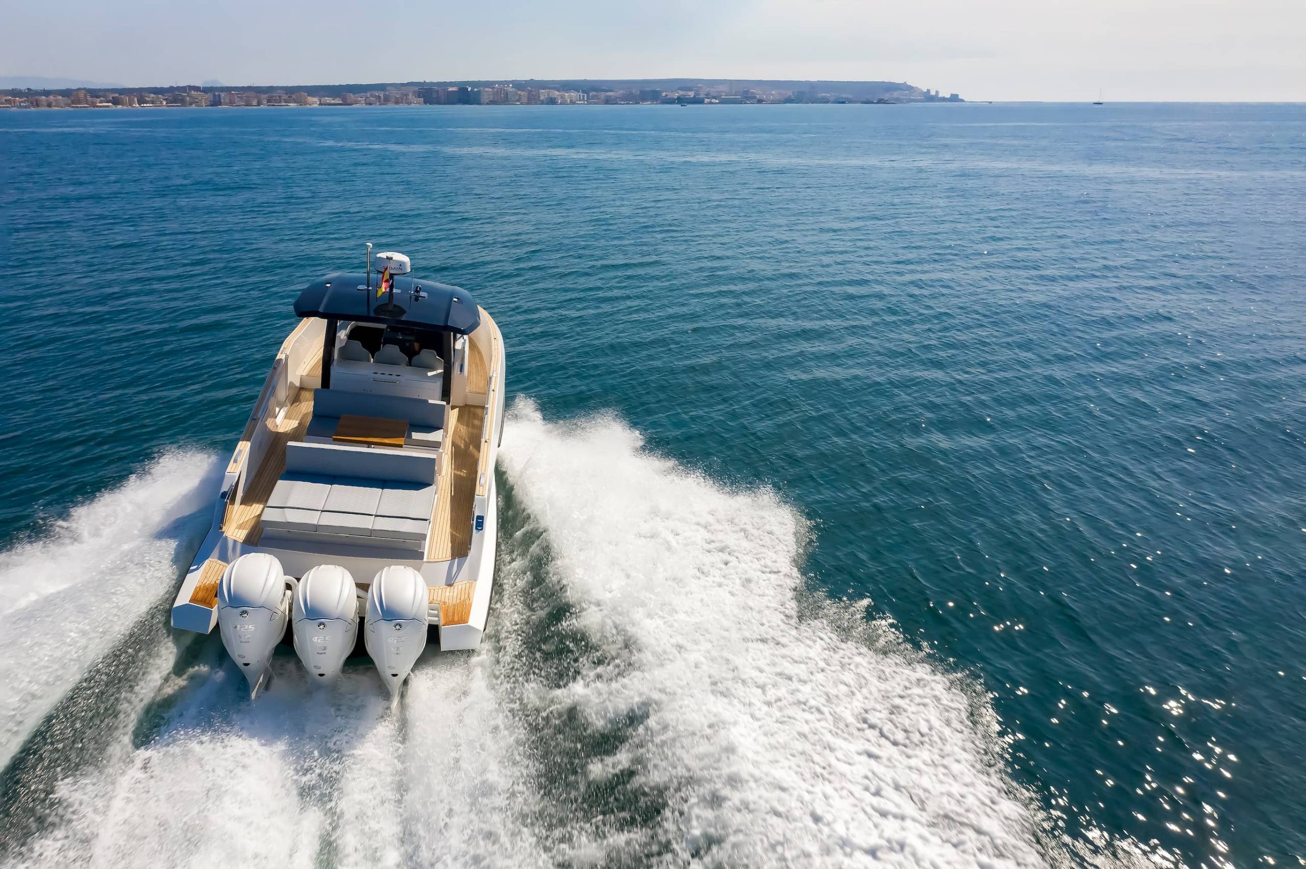 Astondoa_377C_Fueraborda_12_comp